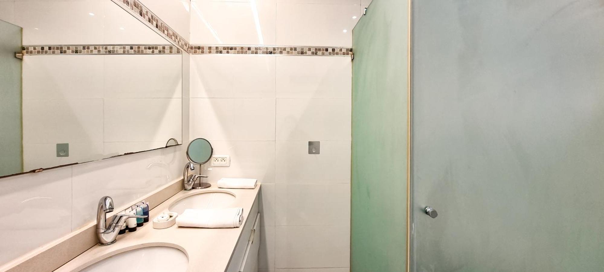 Bnb Israel Apartments - Harav Kook Lilas Τελ Αβίβ Εξωτερικό φωτογραφία